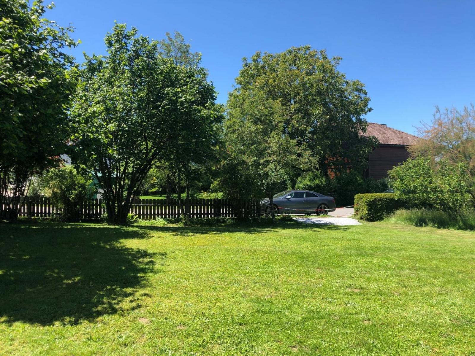 Gemuetliche Blockhuette Mit Grossem Garten Ried im Innkreis Exterior foto